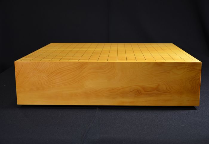 三寸六分五厘碁盤木端