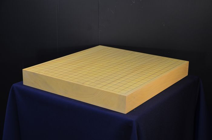 一寸八分五厘卓上盤逆全体