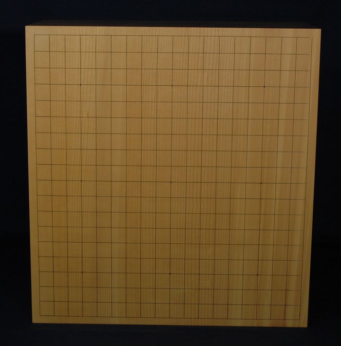 本榧盤五寸八分銘盤天面